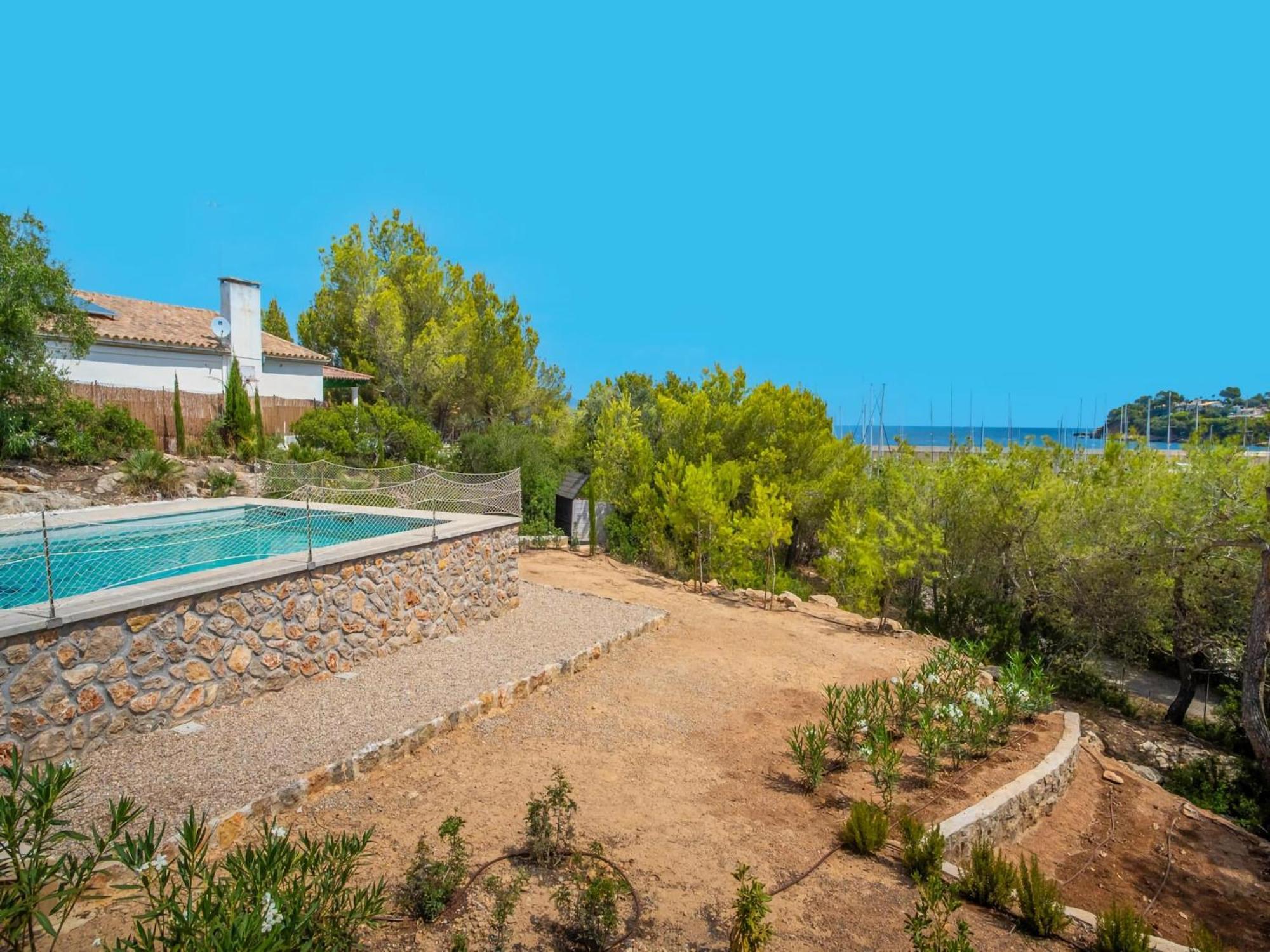 Fantastic With Pool Holiday home Cielo de Bonaire