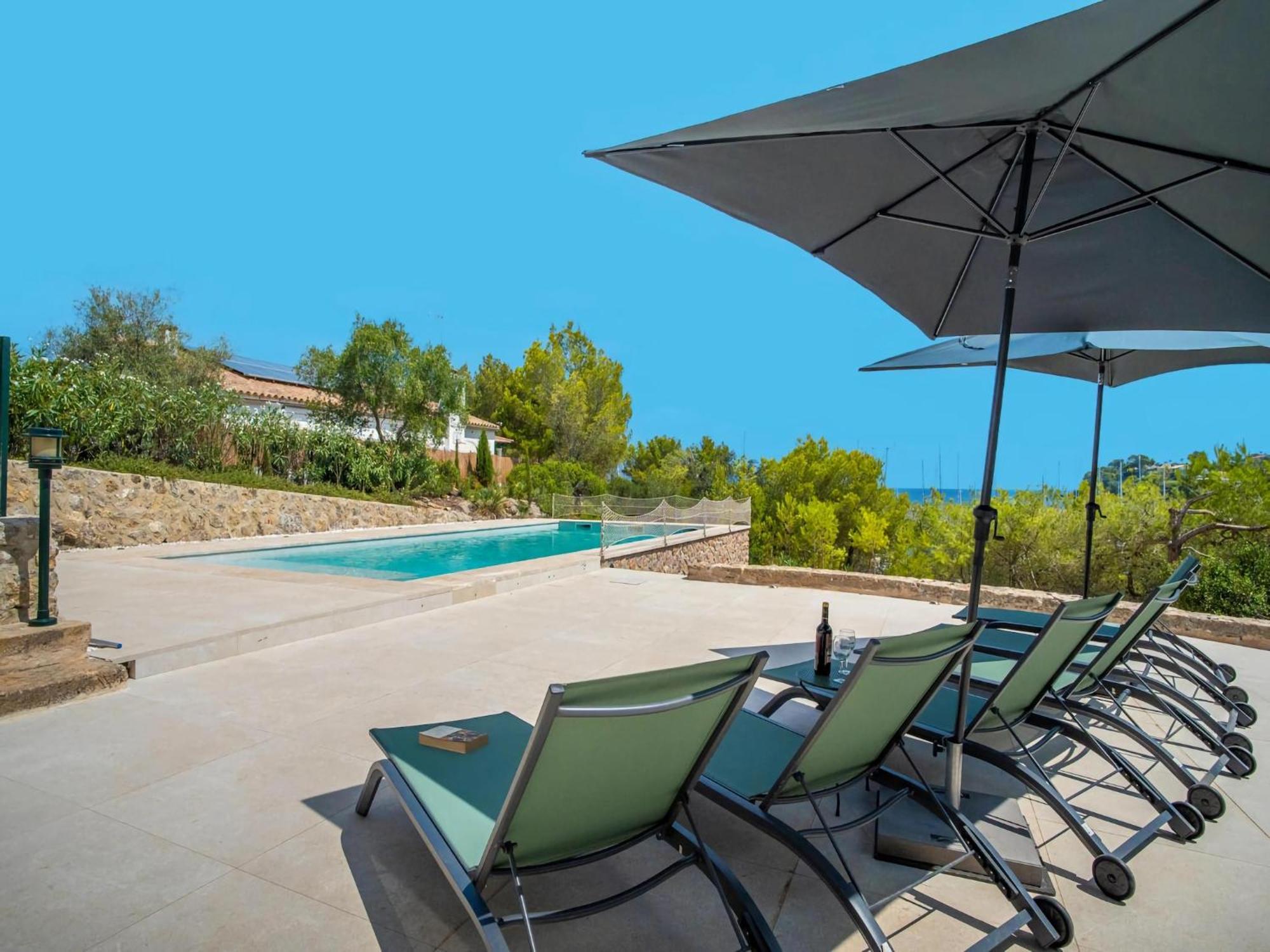 Fantastic With Pool Holiday home Cielo de Bonaire